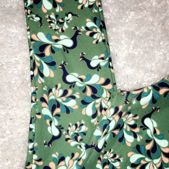 Lularoe Leggings (one-Size) - Picture 3 of 4